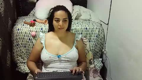 _milf_naughty online show from 9, 10, 2025