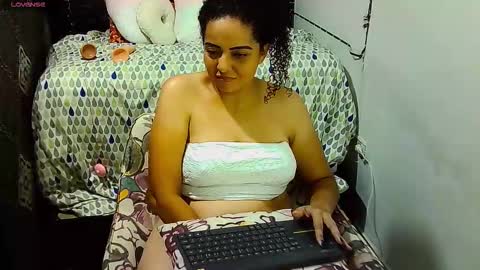 _milf_naughty online show from 30, 11, 2025
