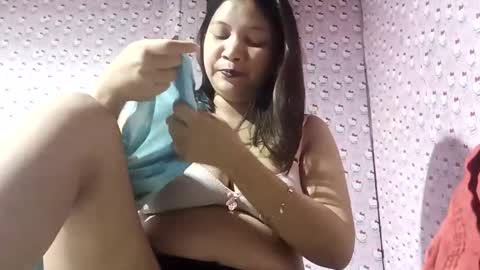 Snapshot of _milkytitsmomxx_ chatting on 30, 12, 2024 _milkytitsmomxx_ online show from 30, 12, 2024