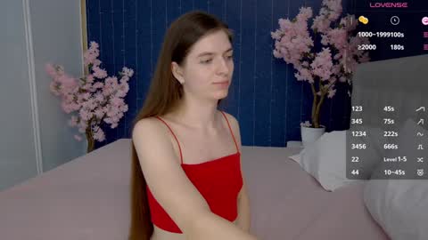 Snapshot of _mirror_girl chatting on 5, 2, 2025 Victoria online show from 5, 2, 2025