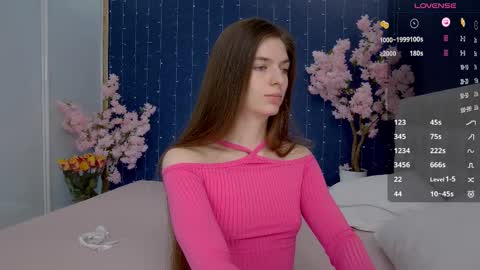 Snapshot of _mirror_girl chatting on 18, 2, 2025 Victoria online show from 18, 2, 2025