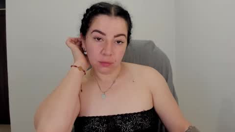 _miss_coco_ online show from 19, 10, 2025