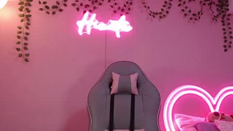 Hinata 3 online show from 28, 3, 2026