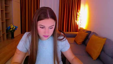 Mia online show from 17, 9, 2025