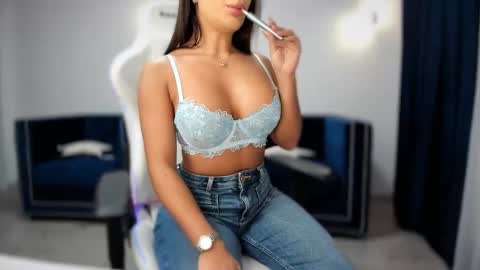 Snapshot of _missperfection_ chatting on 27, 11, 2025 .. my fav tip 1120040012123335 online show from 27, 11, 2025