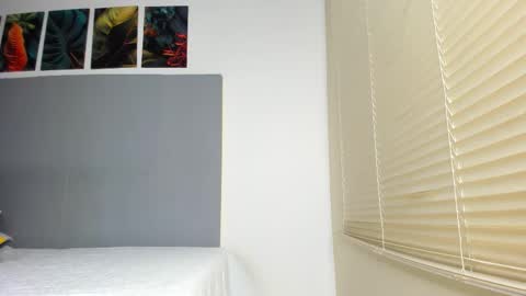 _molly_rosse_ online show from 18, 11, 2025