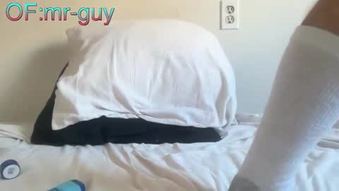 _mrguy_ online show from 4, 2, 2026