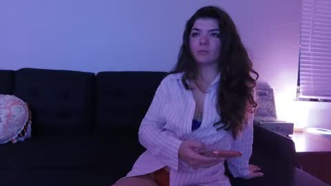 Snapshot of _mzdr chatting on 4, 7, 2026 _mzdr online show from 4, 7, 2026