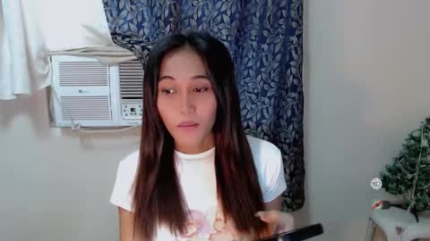 jenny claire online show from 20, 10, 2025
