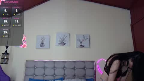 Snapshot of _naomi_s chatting on 30, 6, 2026 _naomi_s online show from 30, 6, 2026