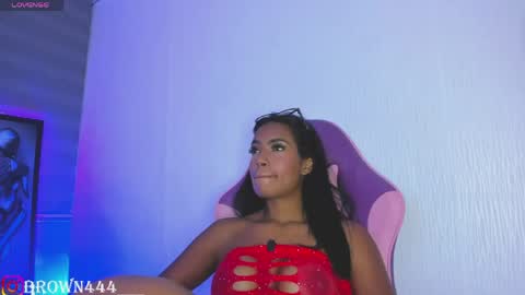 Snapshot of _naomibrown_ chatting on 16, 4, 2026 naomi brown online show from 16, 4, 2026