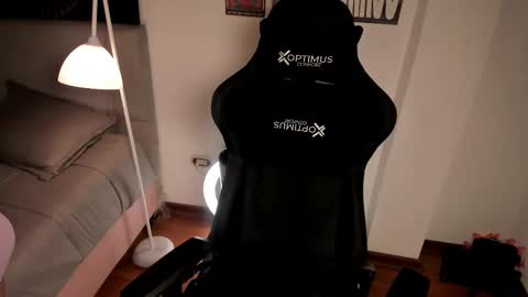 Nati - Independ model online show from 6, 11, 2025