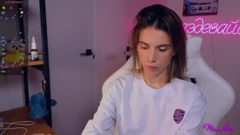 Snapshot of _ni_kiss chatting on 19, 9, 2025 Nika online show from 19, 9, 2025