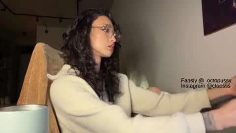 Snapshot of _octopussy_ chatting on 9, 1, 2026 Mikayla online show from 9, 1, 2026