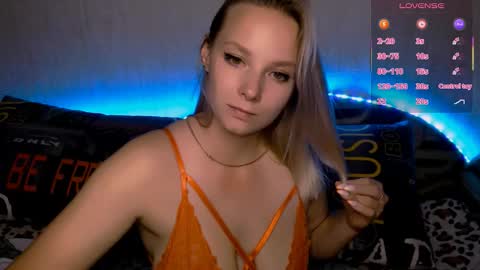 Snapshot of _pando4ka_ chatting on 21, 9, 2025 pando4ka online show from 21, 9, 2025