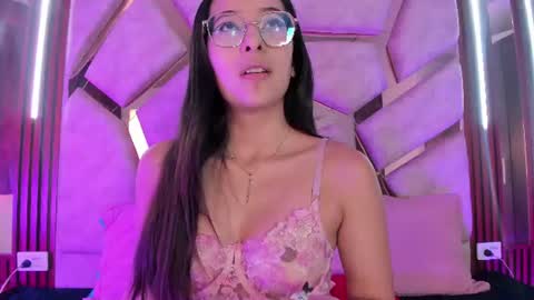 Snapshot of _paula_69 chatting on 22, 6, 2026 Pau online show from 22, 6, 2026