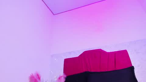Snapshot of _paula_69 chatting on 6, 7, 2026 Pau online show from 6, 7, 2026