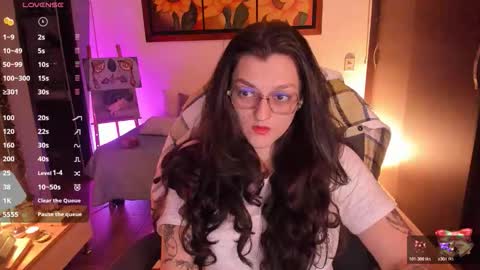 Snapshot of _peach__ chatting on 15, 12, 2025 violeta ig online show from 15, 12, 2025