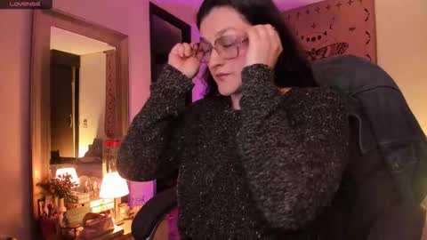 Snapshot of _peach__ chatting on 13, 1, 2026 violeta ig online show from 13, 1, 2026