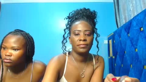 Snapshot of _peach_p chatting on 5, 3, 2025 Peach online show from 5, 3, 2025