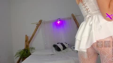 Moon online show from 12, 2, 2026