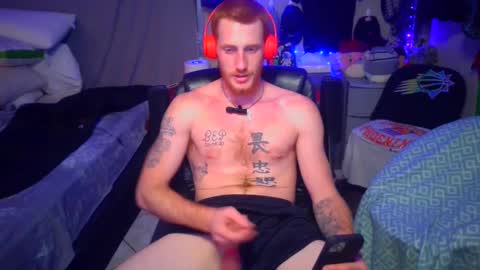 Snapshot of _redxxx chatting on 23, 12, 2024 REDxxx online show from 23, 12, 2024