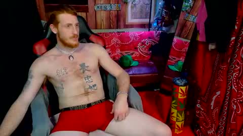Snapshot of _redxxx chatting on 25, 4, 2026 REDxxx online show from 25, 4, 2026