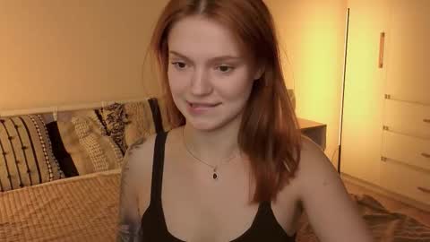 Snapshot of _reverse_gang_ chatting on 16, 9, 2025 LISSAPVT IS OPEN online show from 16, 9, 2025