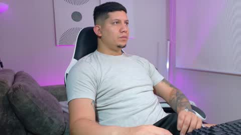 Roberto online show from 25, 3, 2026