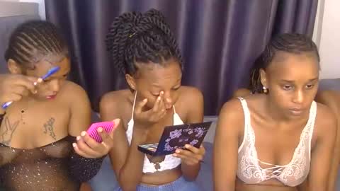 Snapshot of _roxxana chatting on 6, 6, 2026 Roxxana online show from 6, 6, 2026
