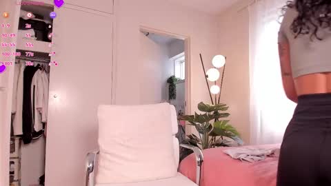 Sandyy online show from 18, 2, 2025