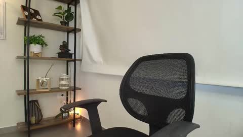 Sassy Girl online show from 13, 3, 2026