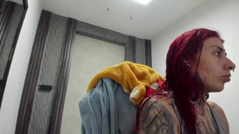 Selene online show from 10, 4, 2026