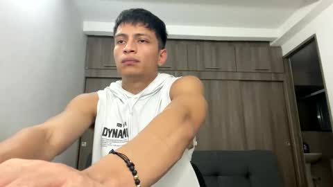 Juan Pablo-independent model online show from 6, 2, 2026