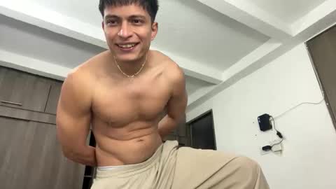 Juan Pablo-independent model online show from 12, 3, 2026