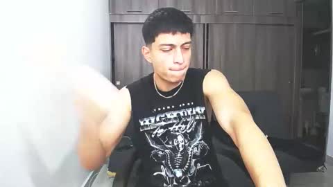 Juan Pablo-independent model online show from 24, 3, 2026