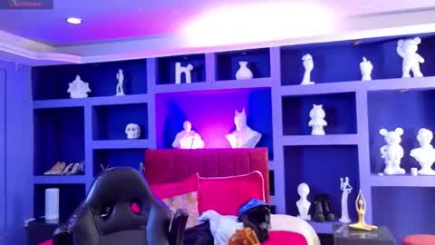 Snapshot of _sharlotte777 chatting on 11, 10, 2025 _sharlotte777 online show from 11, 10, 2025