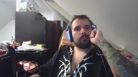 _smiley_bear27 online show from 29, 10, 2025