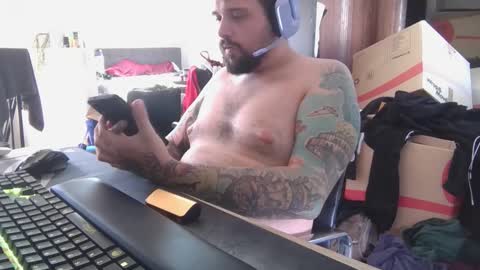 _smiley_bear27 online show from 22, 12, 2025