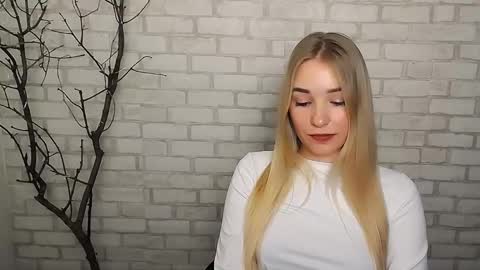 Snapshot of _snow_queen__ chatting on 21, 12, 2024 Rachel online show from 21, 12, 2024