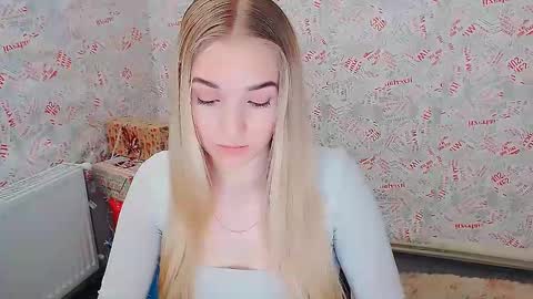 Snapshot of _snow_queen__ chatting on 5, 2, 2025 Rachel online show from 5, 2, 2025