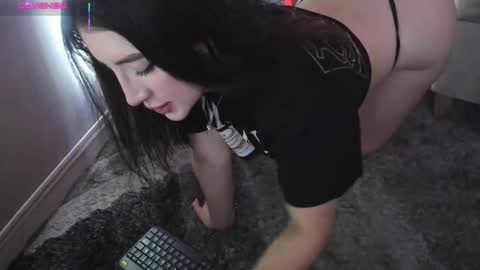    640  200   online show from 18, 11, 2025