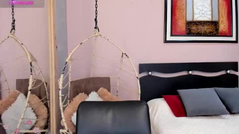    640  200   online show from 2, 12, 2025