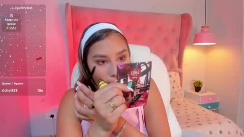 Sophie  online show from 8, 3, 2026