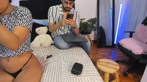 Coco and J online show from 30, 3, 2026