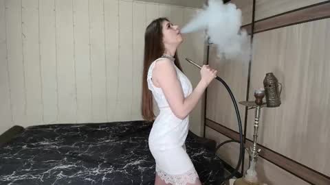 Stella Cardo online show from 1, 12, 2025