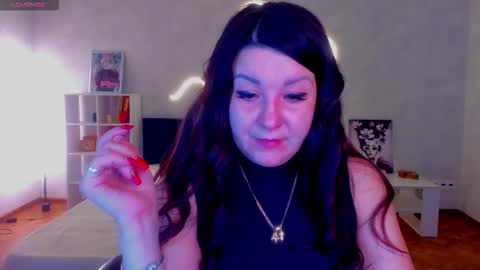 Snapshot of _still_her chatting on 26, 11, 2025 Erica online show from 26, 11, 2025