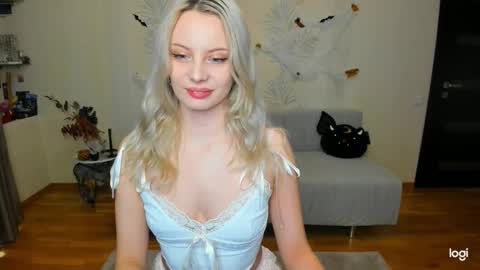 Marie online show from 12, 11, 2025