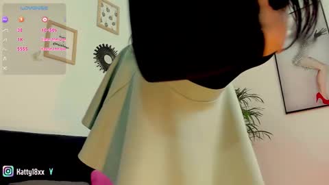    online show from 31, 10, 2025