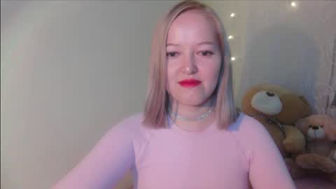 _sweet_smile_ online show from 4, 11, 2025